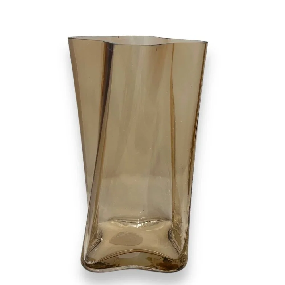 Brown Shaped‎ Glass Vase 11.7
